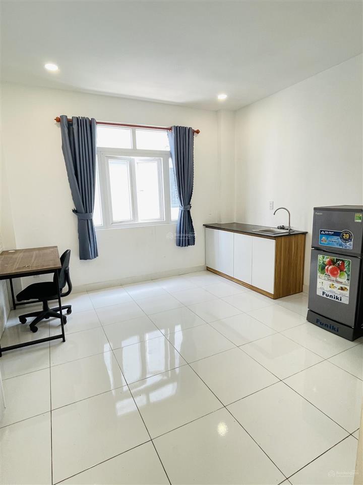 Cho thuê chdv cát lái siêu rộng 40m2 1pn 1pk giá 4tr2 full nt