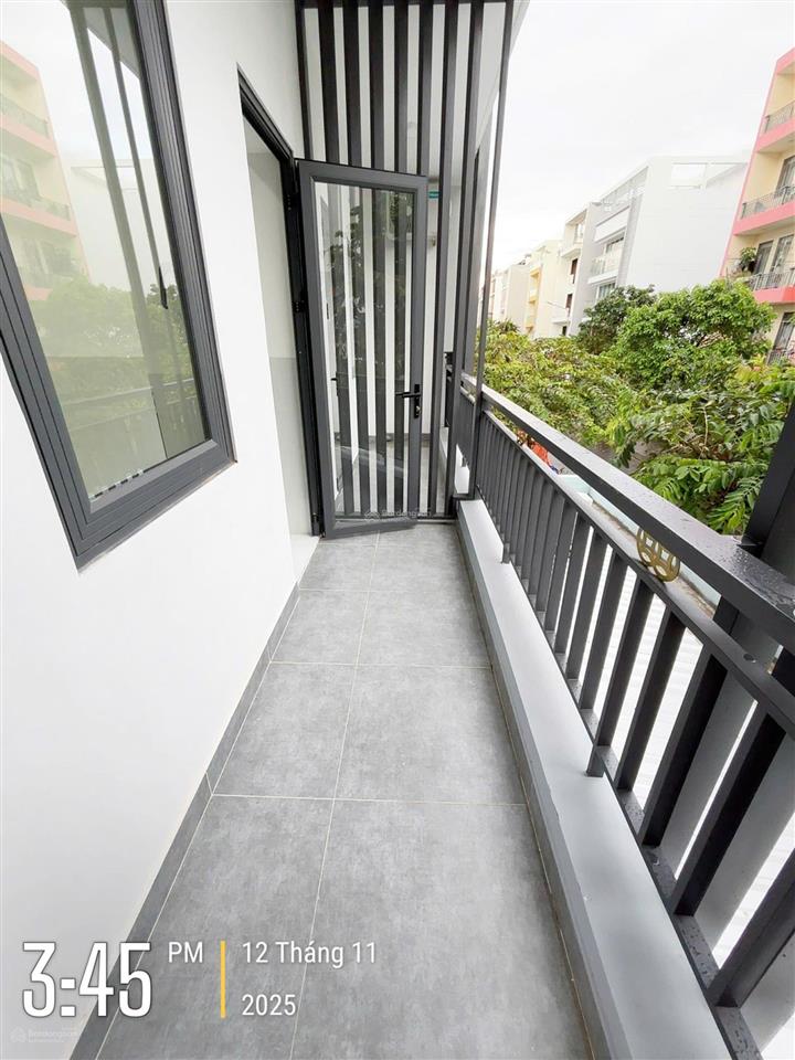 Cho thuê chdv cát lái gần citisoho, giá 4tr5 full nt