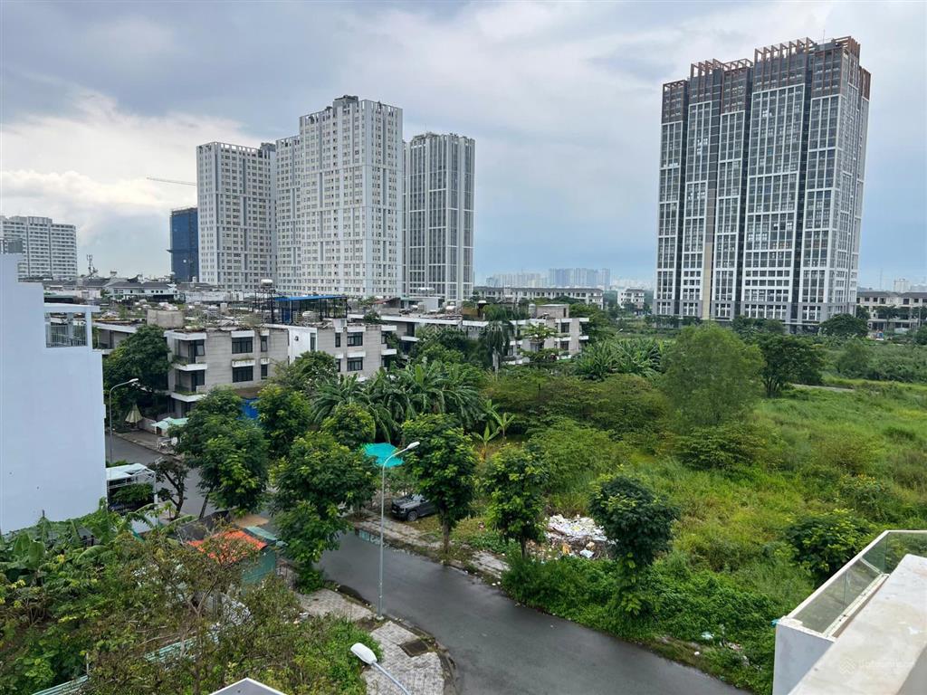 Chdv 4.100.000 full nội thất ngay citihome, gần umt, cát lái, quận 2