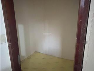 Phòng trọ cát lái toilet riêng, máy lạnh 2,4tr ở được ngay