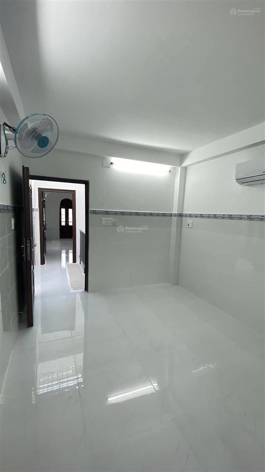 Chdv cát lái 3tr có máy lạnh cát lái