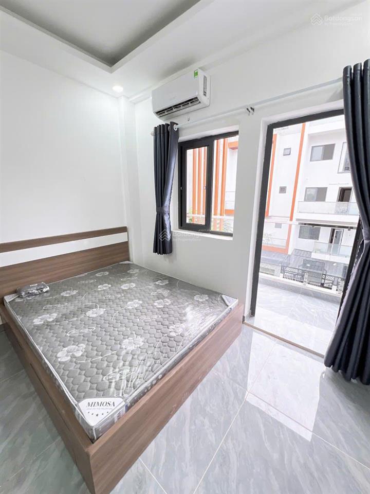 Chdv cát lái gần umt full nt ban công 4tr2 máy giặt riêng ở được ngay
