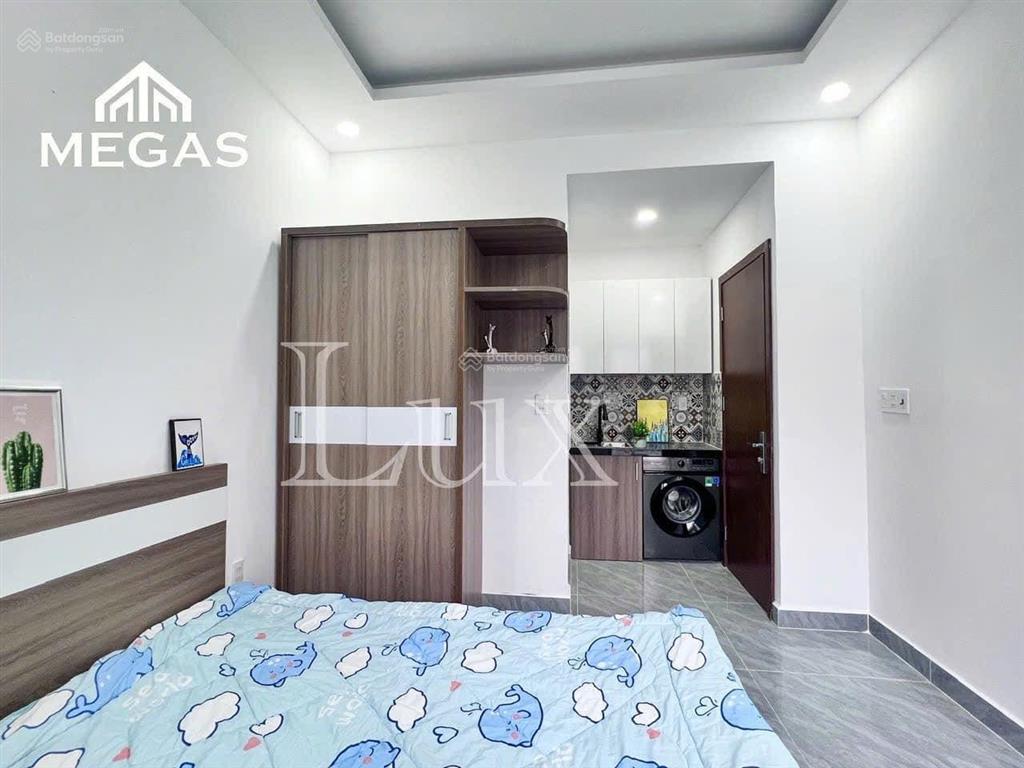 Chdv cát lái gần citisoho ngay umt, giá 4tr2 full nt có ban công