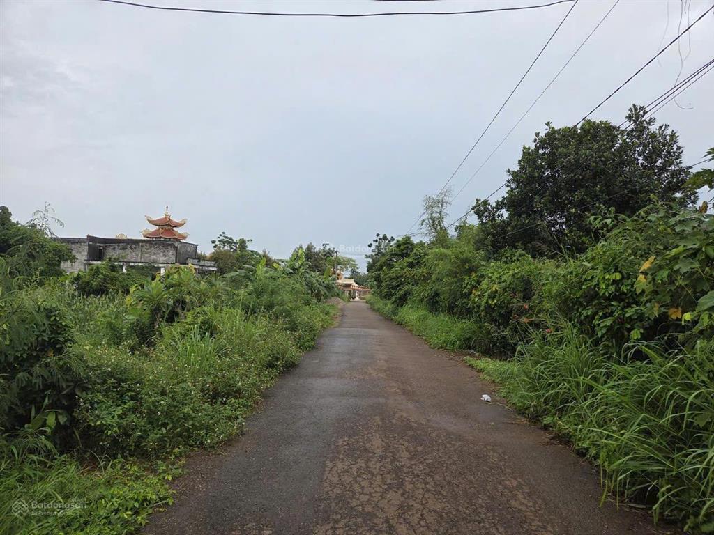 Bán hơn 14000m2 view suối lớn cực đẹp giá 18 tỷ.  tài phú mỹ 0707 004 ***