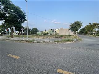 Quá lô góc 2mt trung tâm phường tân thành 168m2 full thổ cư giá 4,5 tỷ.  tài phú mỹ 0707 004 ***