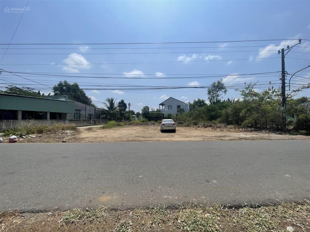 Bán gấp lô góc 219m2100tc ngay bên kcn sonaderzi 2000ha giá 1.750 tỷ .  tài phú mỹ 0707 004 ***