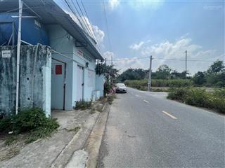 Bán gấp lô đất có 9 phòng trọ ngay kcn 175m2 giá 2.3 tỷ  tài 0707 004 ***