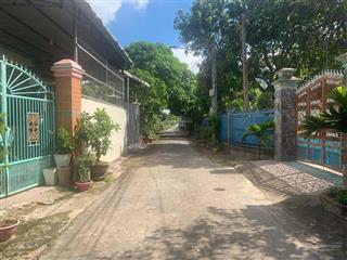 Bán đất có nhà vào ở ngay, xe hơi vào tới đất, 327m2  100m tc giá 3,3 tỷ quá hời. tài 0707 004 ***