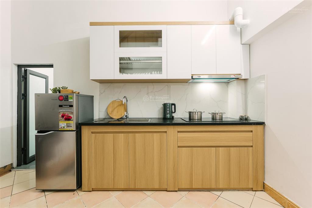 Nhà mới 3 ngủ + đủ thiết bị + sân vườn (tum) + hàng xóm thân thiện, an toàn
