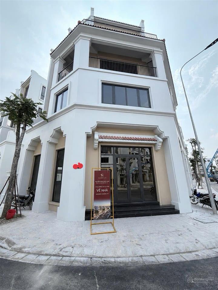 Bán căn góc cực kỳ đẹp, giá đẹp tại vinhomes đan phượng