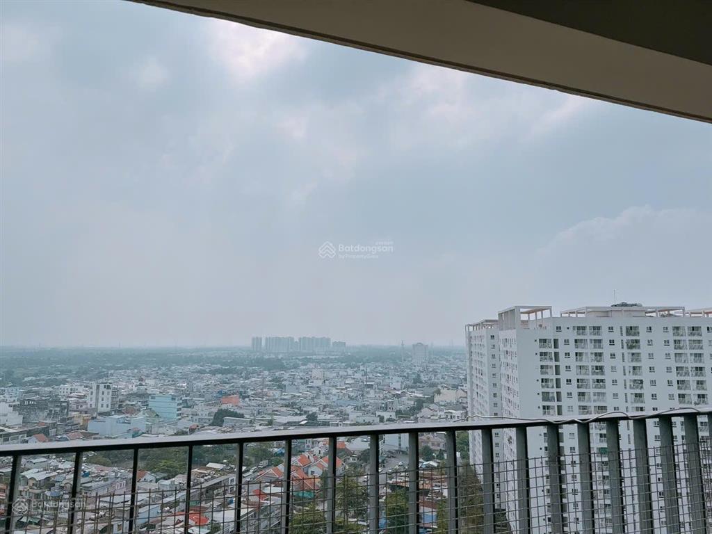 Bán căn hộ the pegasuite, 3,95 tỷ, 60m2, view đẹp, nhiều tiện ích