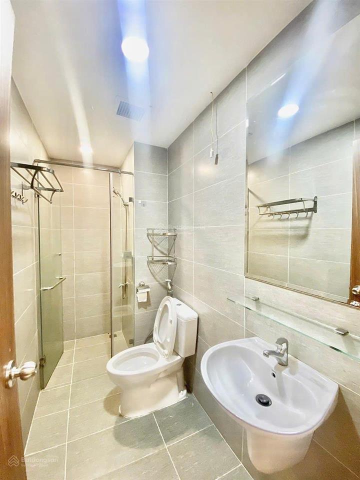 Bán cc 2pn, 2wc 68m2 giá 4,3 tỷ