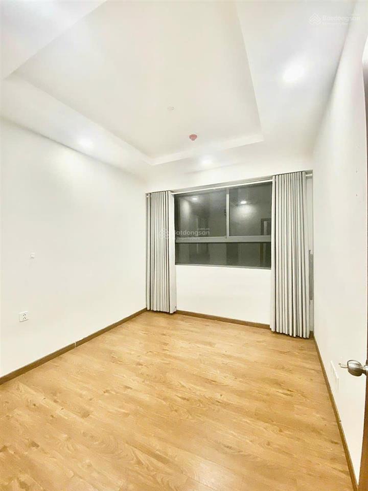 Bán cc 2pn, 2wc 68m2 giá 4,3 tỷ