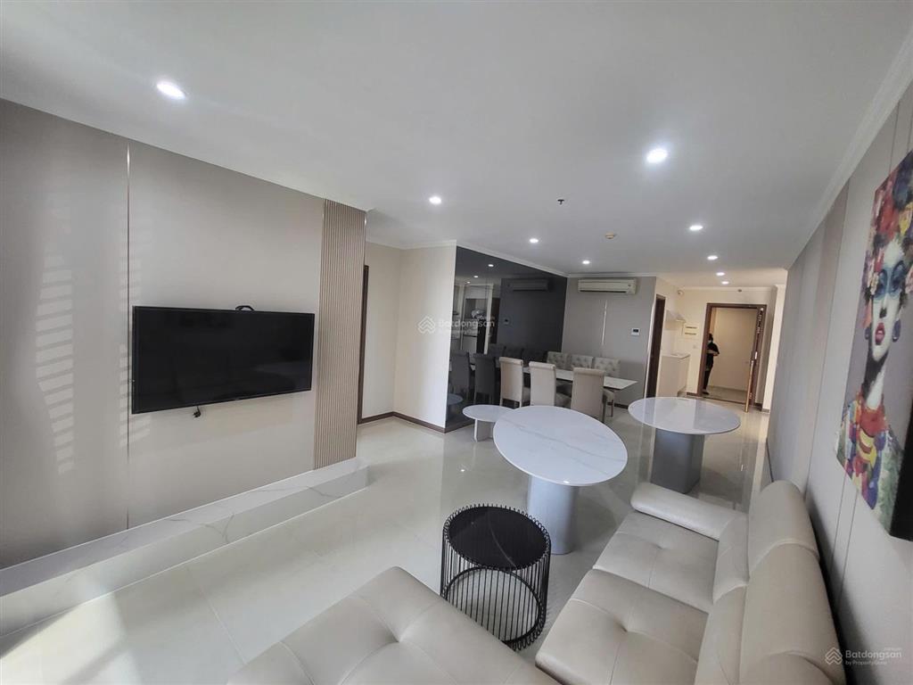 Bán căn hộ 2pn view đẹp tại the pegasuite, 4,32 tỷ, 68m2