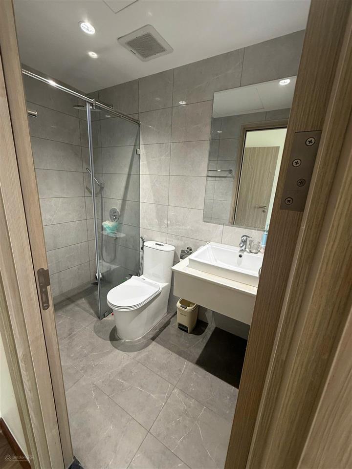 Bán căn hộ daqua, 4,5 tỷ, 68 m2, đẹp, nhiều tiện ích ở bến bình đông, quận 8, tp.hcm