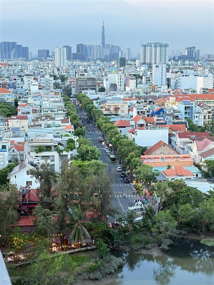Bán gấp căn hộ chung cư 328m2, 4pn + 3wc tại sky garden 3, tân phong, q7, tp.hcm giá tốt
