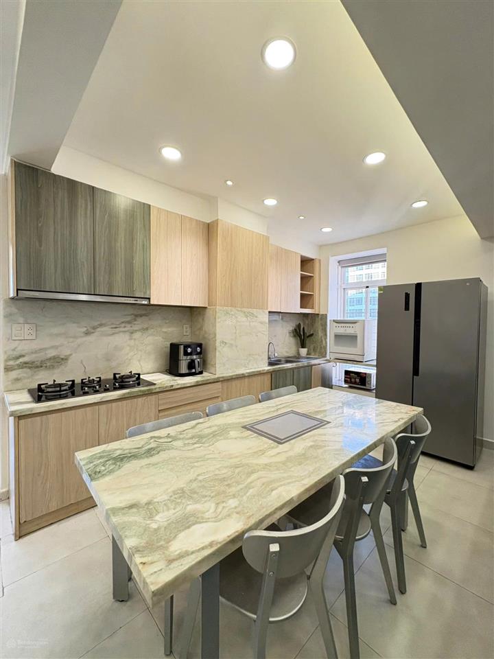 Bán gấp căn hộ chung cư 328m2, 4pn + 3wc tại sky garden 3, tân phong, q7, tp.hcm giá tốt