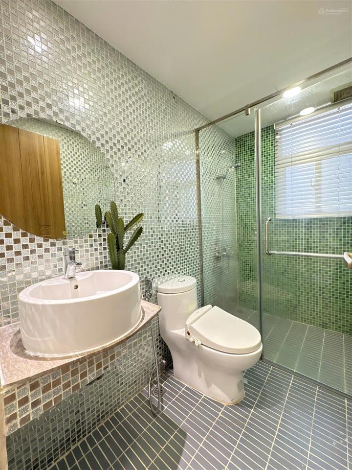 Bán cc sky garden 3, phạm văn nghị, tân phong, q7, 23 tỷ, 300m2, giá ưu đãi hot!