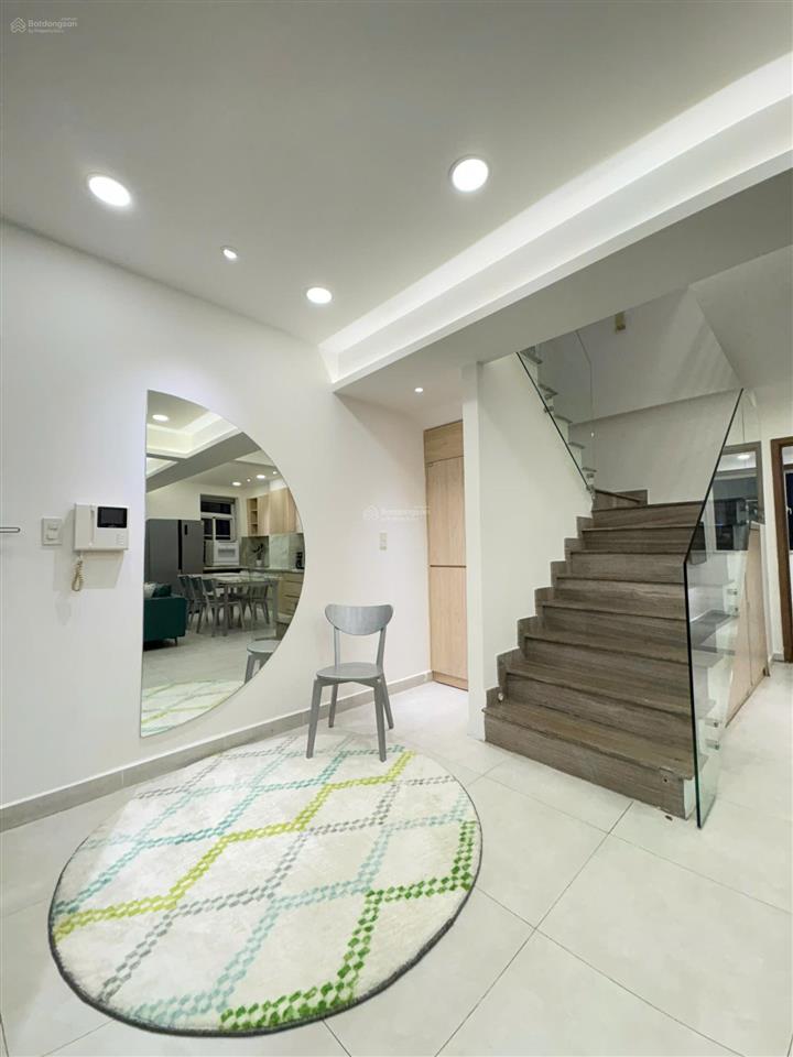 Bán cc sky garden 3, phạm văn nghị, tân phong, q7, 23 tỷ, 300m2, giá ưu đãi hot!