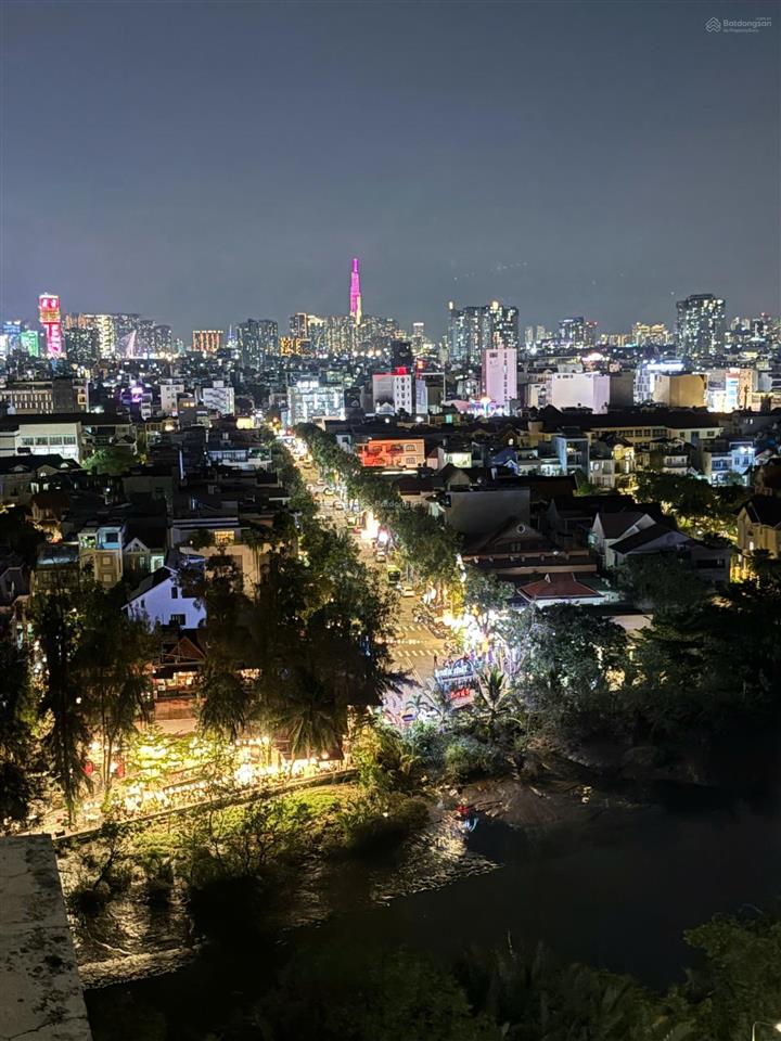 Bán cc sky garden 3, phạm văn nghị, tân phong, q7, 23 tỷ, 300m2, giá ưu đãi hot!
