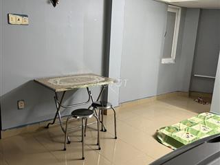Cho thuê phòng trọ giá rẻ Quận 1