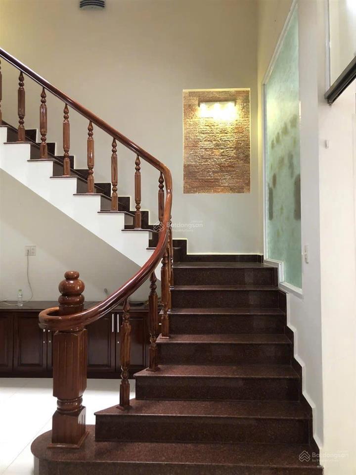 Cho thuê nhà mặt tiền đường a1 kđt vĩnh điềm trung nha trang trục đường kinh doanh vào ở ngay