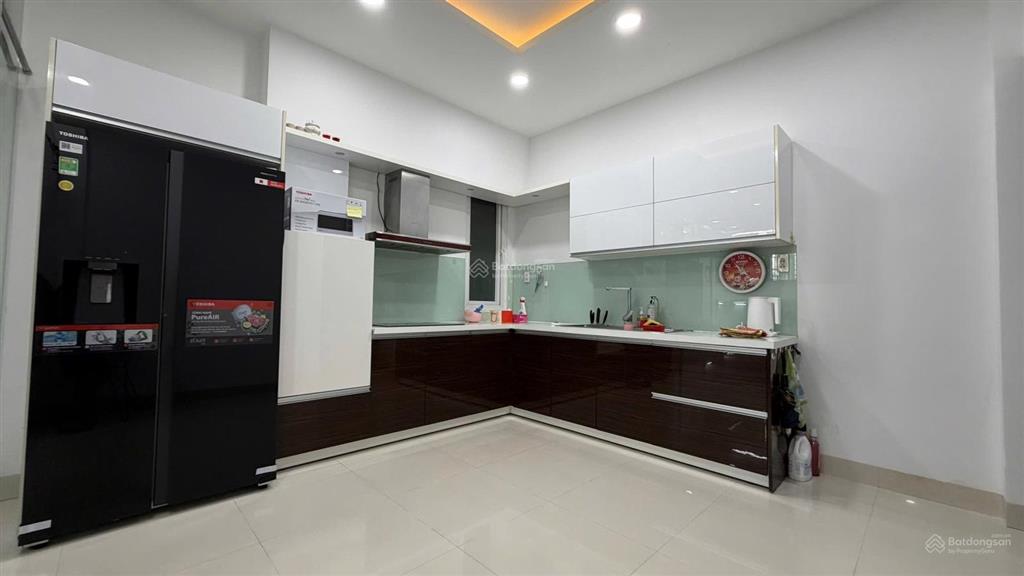 Cho thuê nhà mặt tiền nguyễn hữu huân tân tiến nha trang gần biển ngay trung tâm khu bàn cờ
