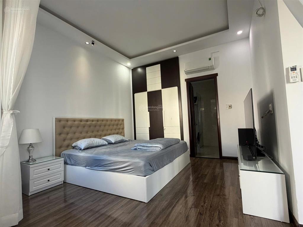 Cho thuê nhà mặt tiền nguyễn hữu huân tân tiến nha trang gần biển ngay trung tâm khu bàn cờ