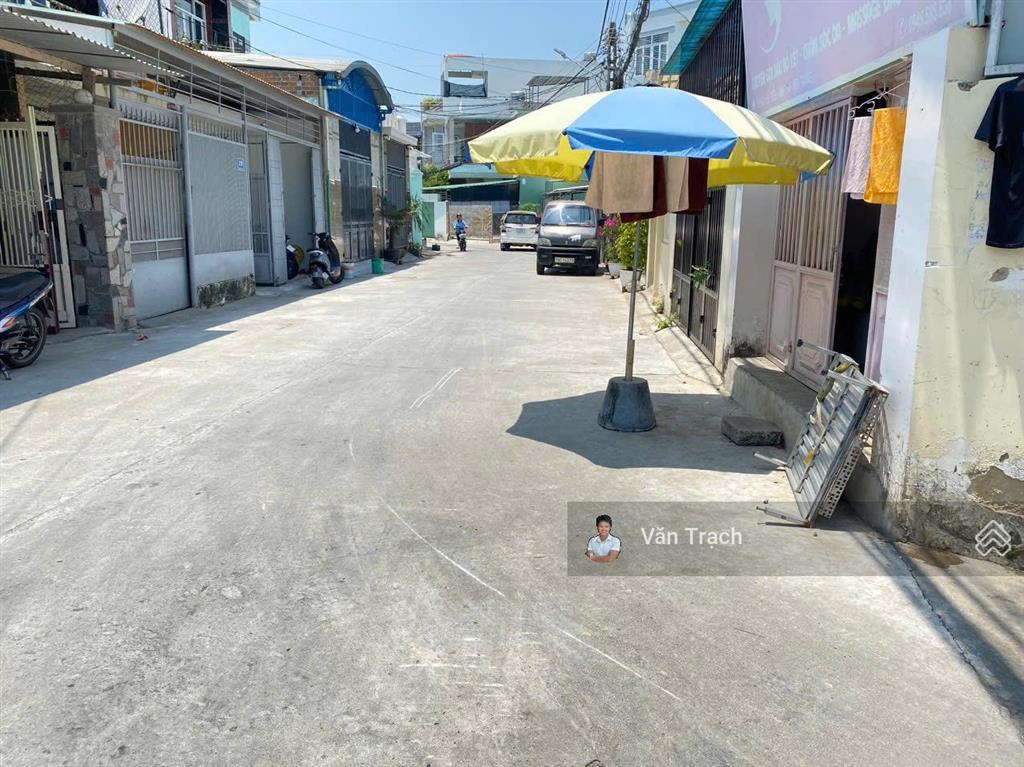 Bán đất hẻm nguyễn biểu vĩnh hải nha trang gần chợ vĩnh hải gần biển đường 5m sổ đỏ riêng