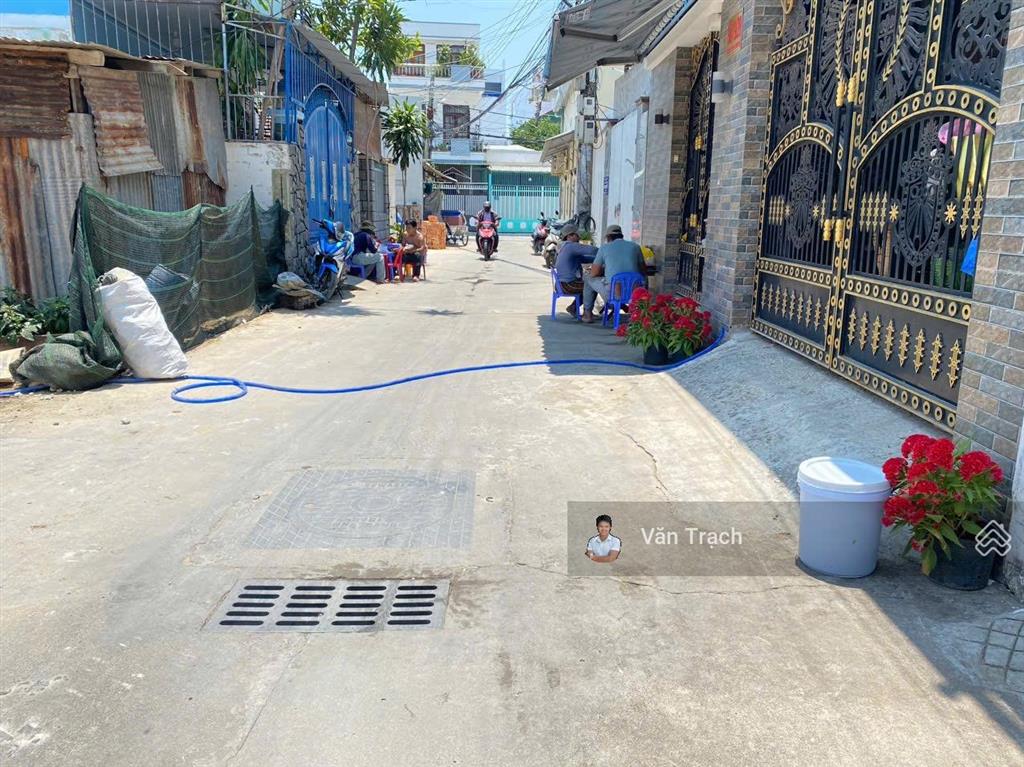 Bán đất hẻm nguyễn biểu vĩnh hải nha trang gần chợ vĩnh hải gần biển đường 5m sổ đỏ riêng