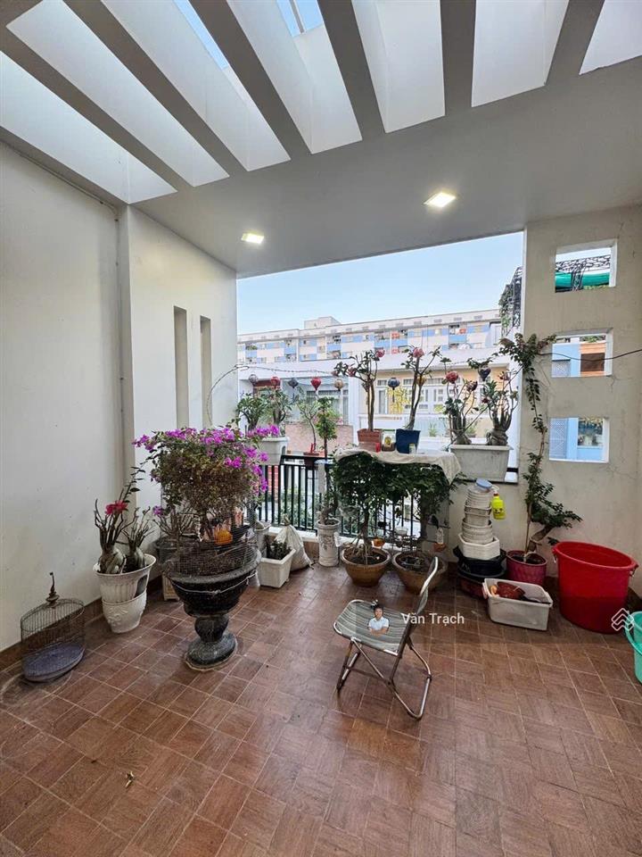 Cho thuê nhà kđt mỹ gia gói 2 đường 18m full nội thất vào ở ngay giá chỉ 25 triệu/ tháng