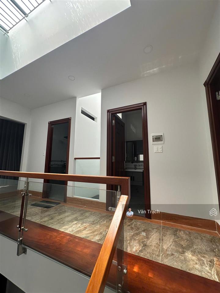 Cho thuê nhà kđt mỹ gia gói 2 đường 18m full nội thất vào ở ngay giá chỉ 25 triệu/ tháng