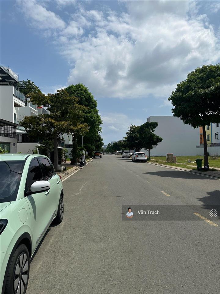 Cho thuê nhà kđt mỹ gia gói 2 đường 18m full nội thất vào ở ngay giá chỉ 25 triệu/ tháng