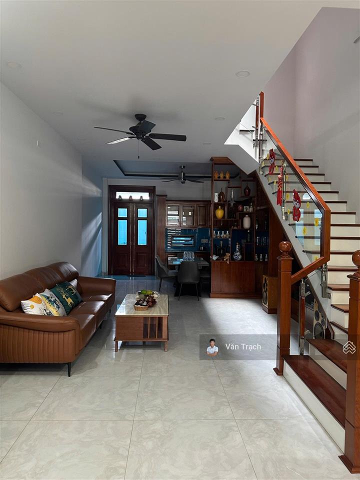 Cho thuê nhà kđt mỹ gia gói 2 đường 18m full nội thất vào ở ngay giá chỉ 25 triệu/ tháng