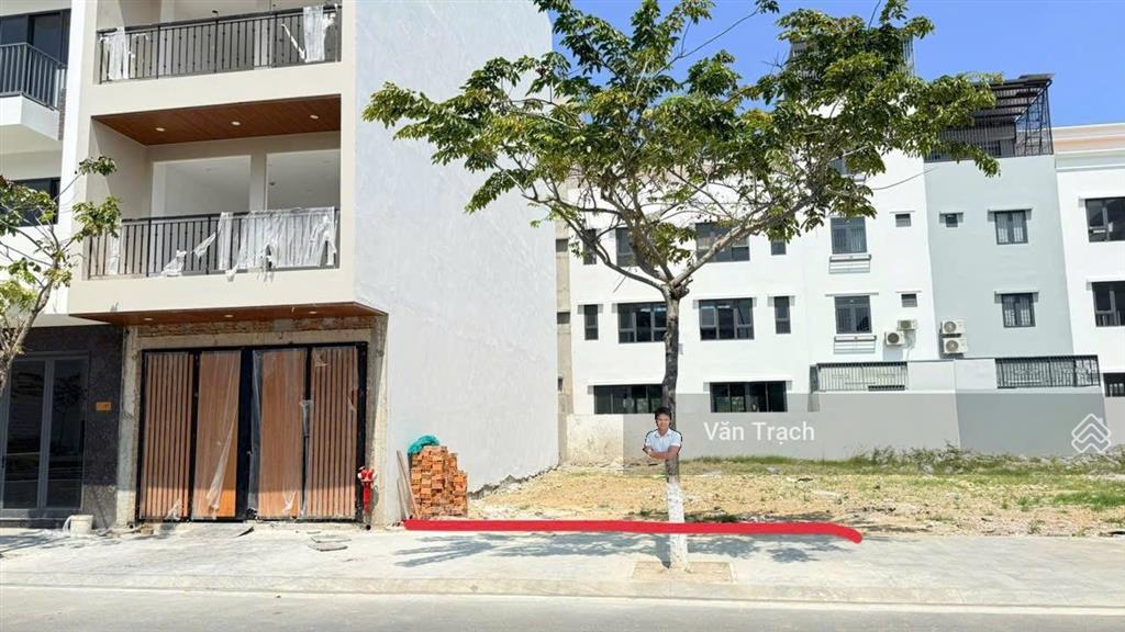 Bán đất nền kđt vcn phước long 2 view công viên lô sạch đẹp đường 16m xây nhà cấp sổ đỏ