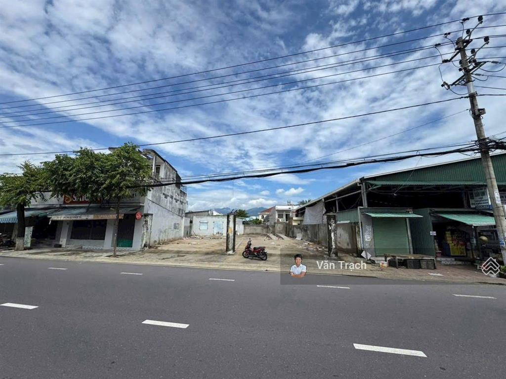 Bán đất mặt tiền 23/10 vĩnh trung nha trang hướng đông nam sổ riêng phù hợp kinh doanh