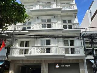 Cho thuê nhà 2 mặt tiền hoàng văn thụ nha trang hướng đông nam ngang 9,5m