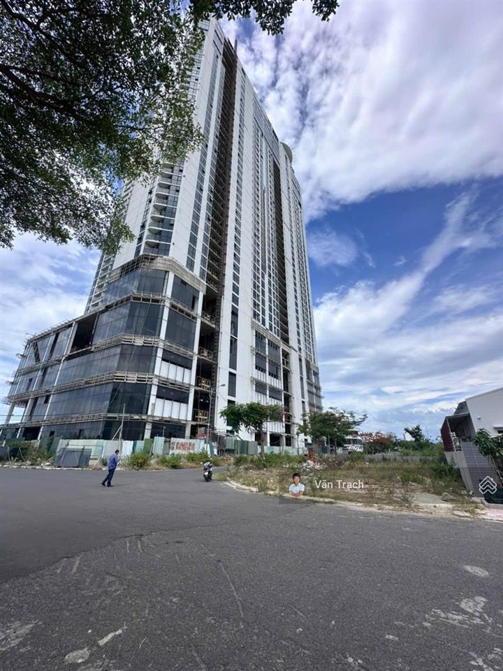 Bán đất 2 mặt tiền biệt thự vĩnh hòa, cách biển 100m, sổ đỏ riêng, đường rộng 26m