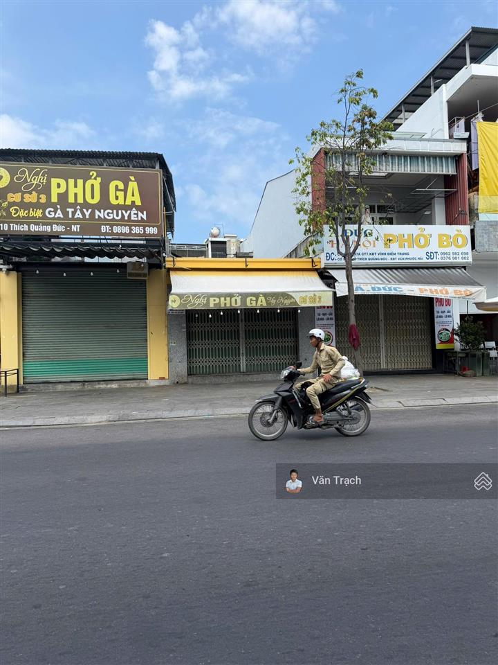 Bán đất tặng nhà mặt tiền thích quảng đức phước hải hướng tây nam, sổ đỏ riêng xây dựng tự do