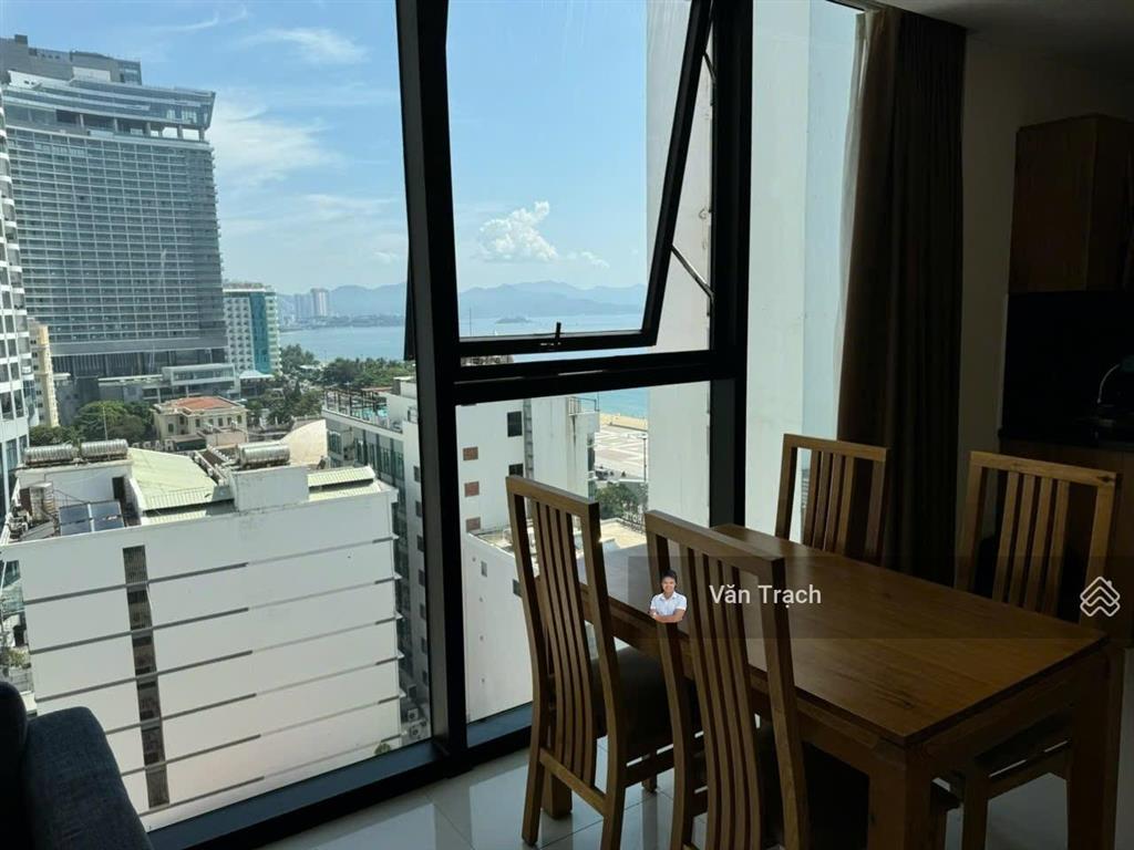 Bán căn góc maple tôn đản xéo biển view đẹp hướng đông bắc sổ riêng sở hữu lâu dài