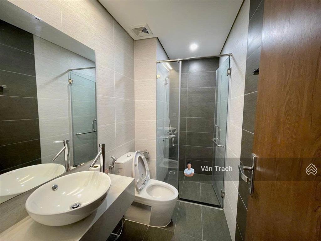Cho thuê căn hộ hud buiding nha trang gần biển full nội thất sịn vào ở ngay