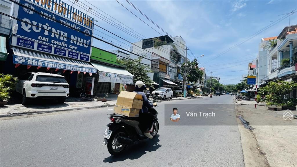 Bán nhà mặt tiền kinh doanh tôn đức thắng phước đồng nha trang đông nam cách cầu bình tân 100m