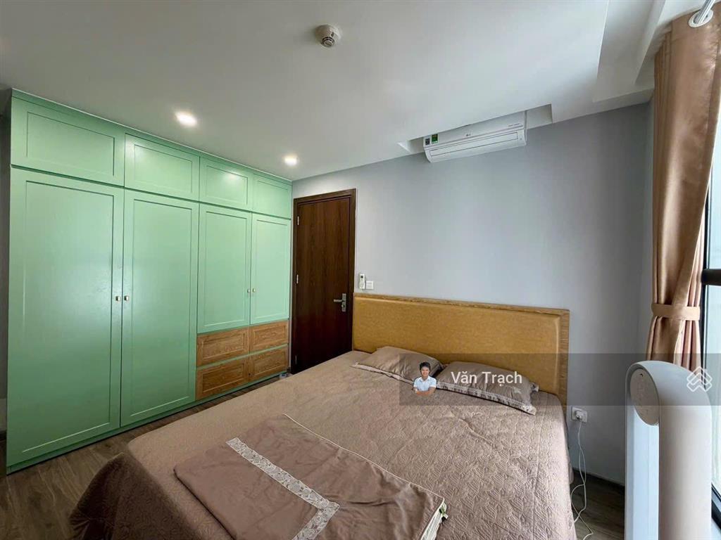 Cho thuê căn hộ 3 ngủ hud building nha trang view xéo biển full nội thất ở ngay