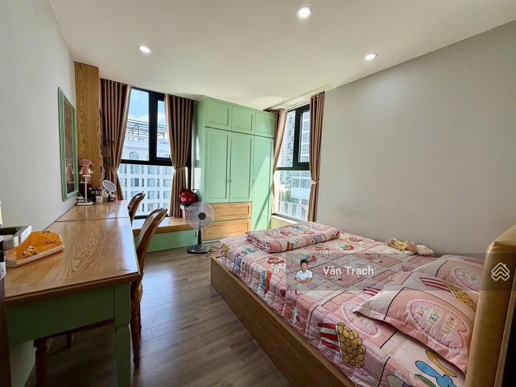 Cho thuê căn hộ 3 ngủ hud building nha trang view xéo biển full nội thất ở ngay