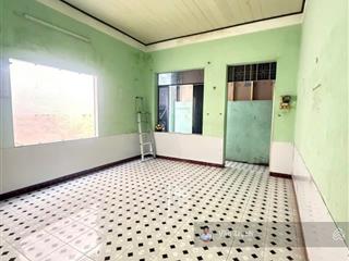 Bán nhà cấp 4 mặt tiền thích quảng đức rộng 25m đã có sổ hồng xây dựng tự do giá tốt