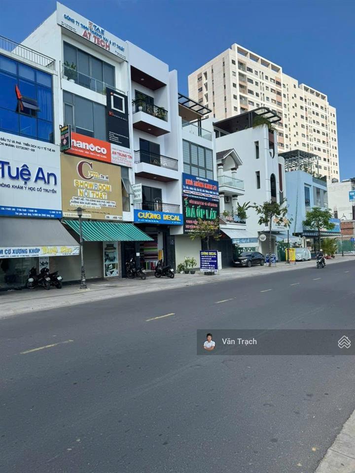 Bán nhà cấp 4 mặt tiền thích quảng đức rộng 25m đã có sổ hồng xây dựng tự do giá tốt