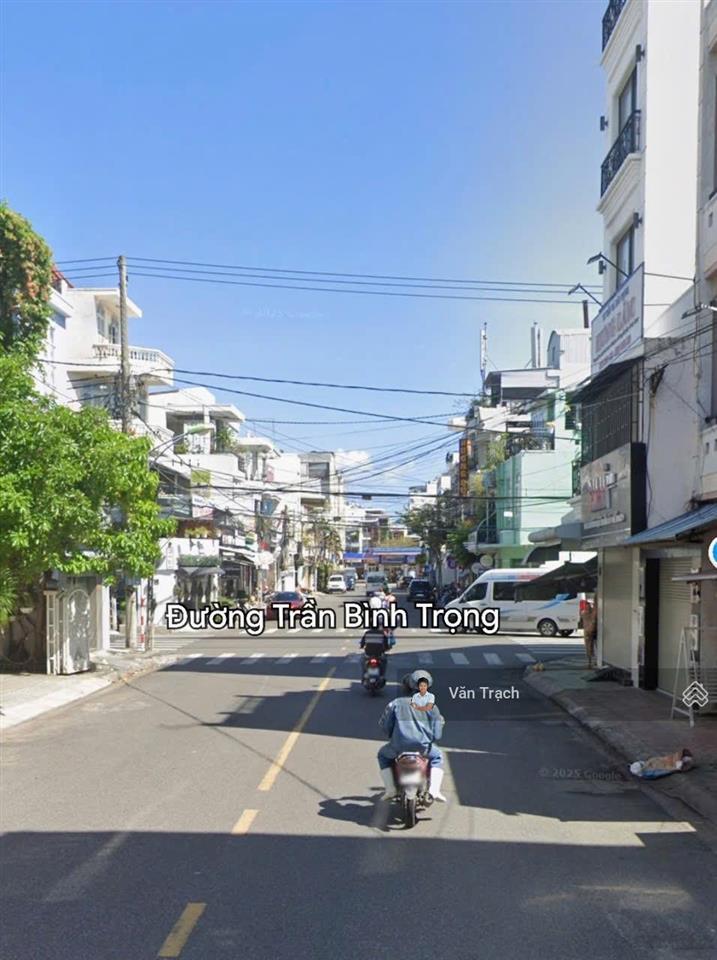 Cho thuê nhà 2 tầng mặt tiền phù đổng nha trang vị trí kinh doanh cực đẹp, vào ở ngay