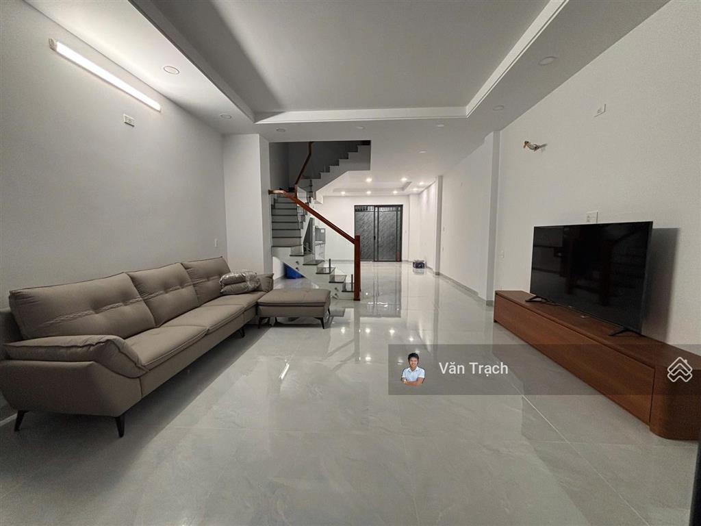 Cho thuê căn nhà kđt mỹ gia vĩnh thái nha trang gói 5 nhà mới 4 phòng ngủ full nội thất vào ở ngay