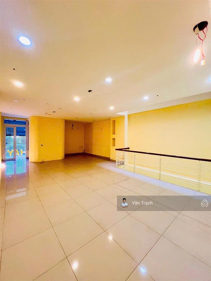Cho thuê nhà mặt tiền thích quảng đức phước hải nha trang ngang 6m