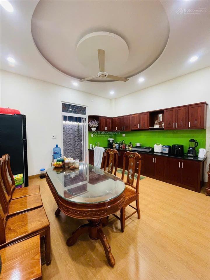 Cho thuê nhà mặt tiền đường số 14 kđt hà quang 2 phước hải nha trang, full nội thất